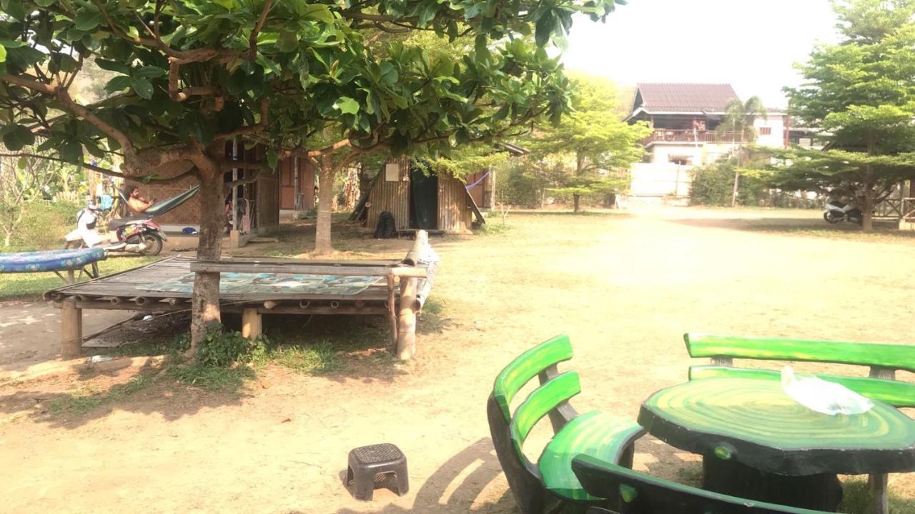 Pai Sleepy Hut Guest House Екстериор снимка