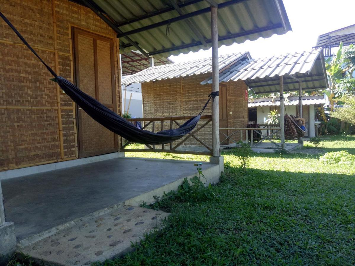 Pai Sleepy Hut Guest House Екстериор снимка