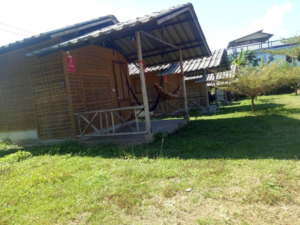Pai Sleepy Hut Guest House Екстериор снимка