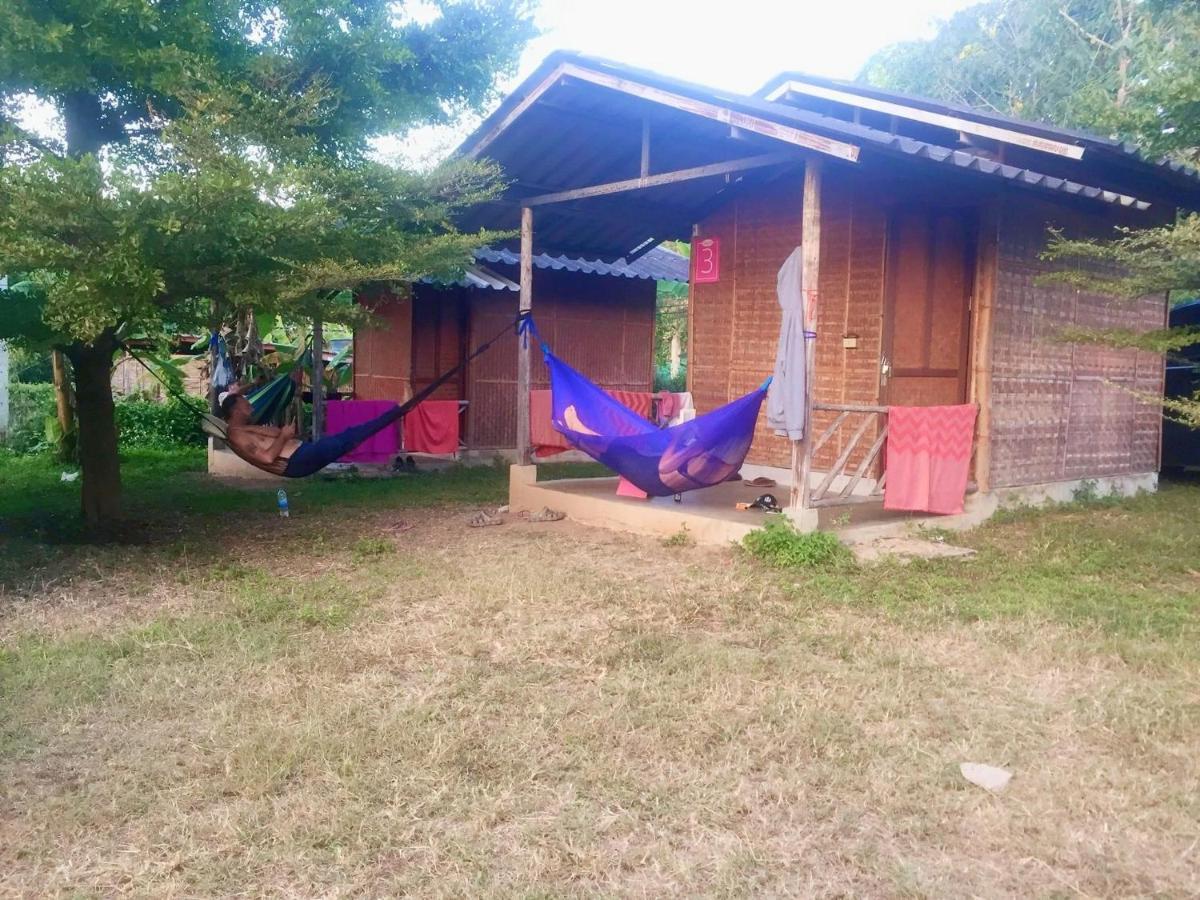Pai Sleepy Hut Guest House Екстериор снимка