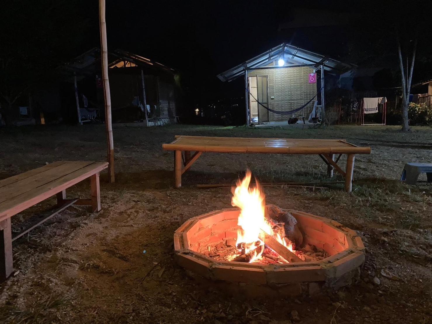 Pai Sleepy Hut Guest House Екстериор снимка