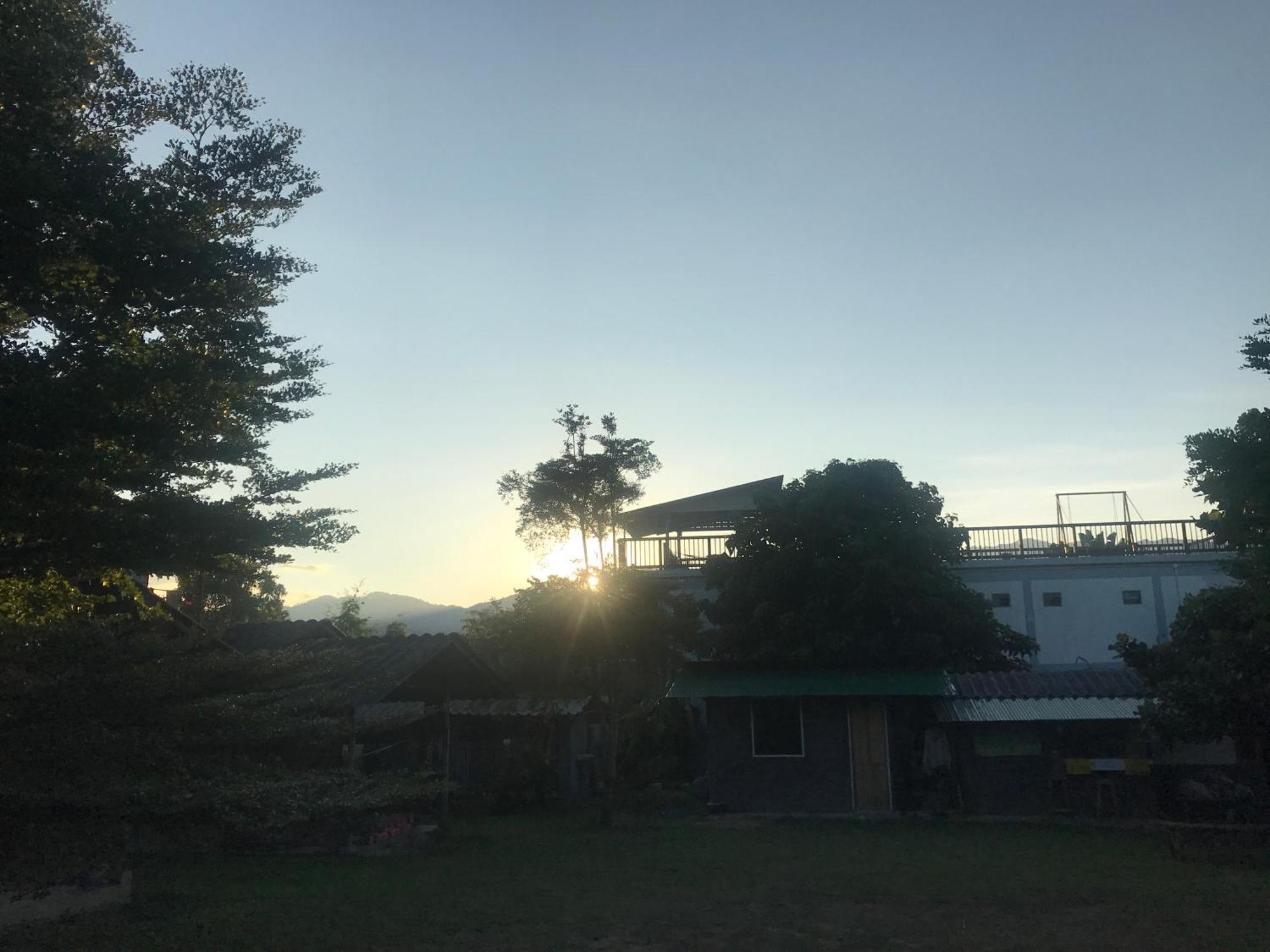 Pai Sleepy Hut Guest House Екстериор снимка