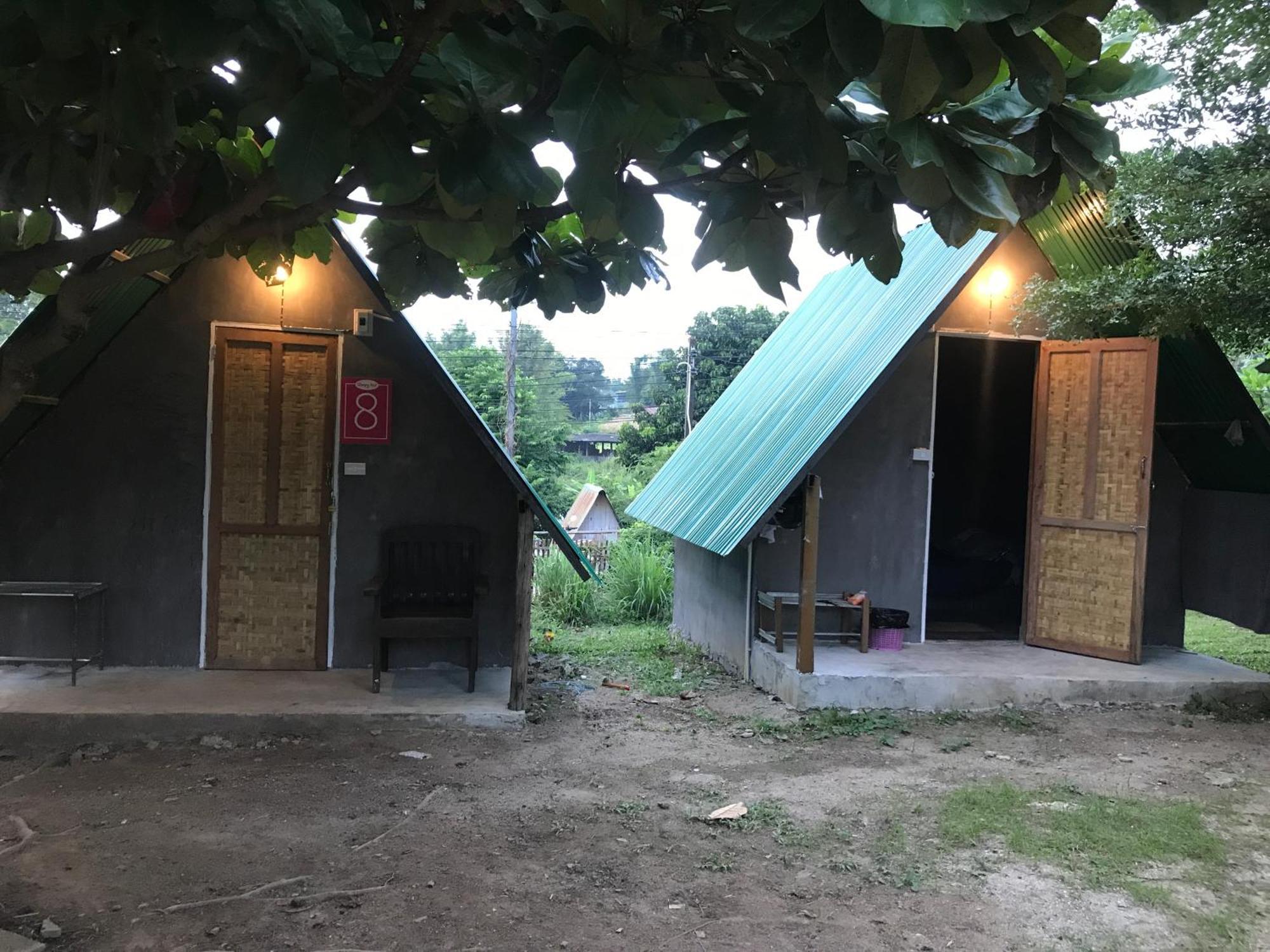 Pai Sleepy Hut Guest House Екстериор снимка
